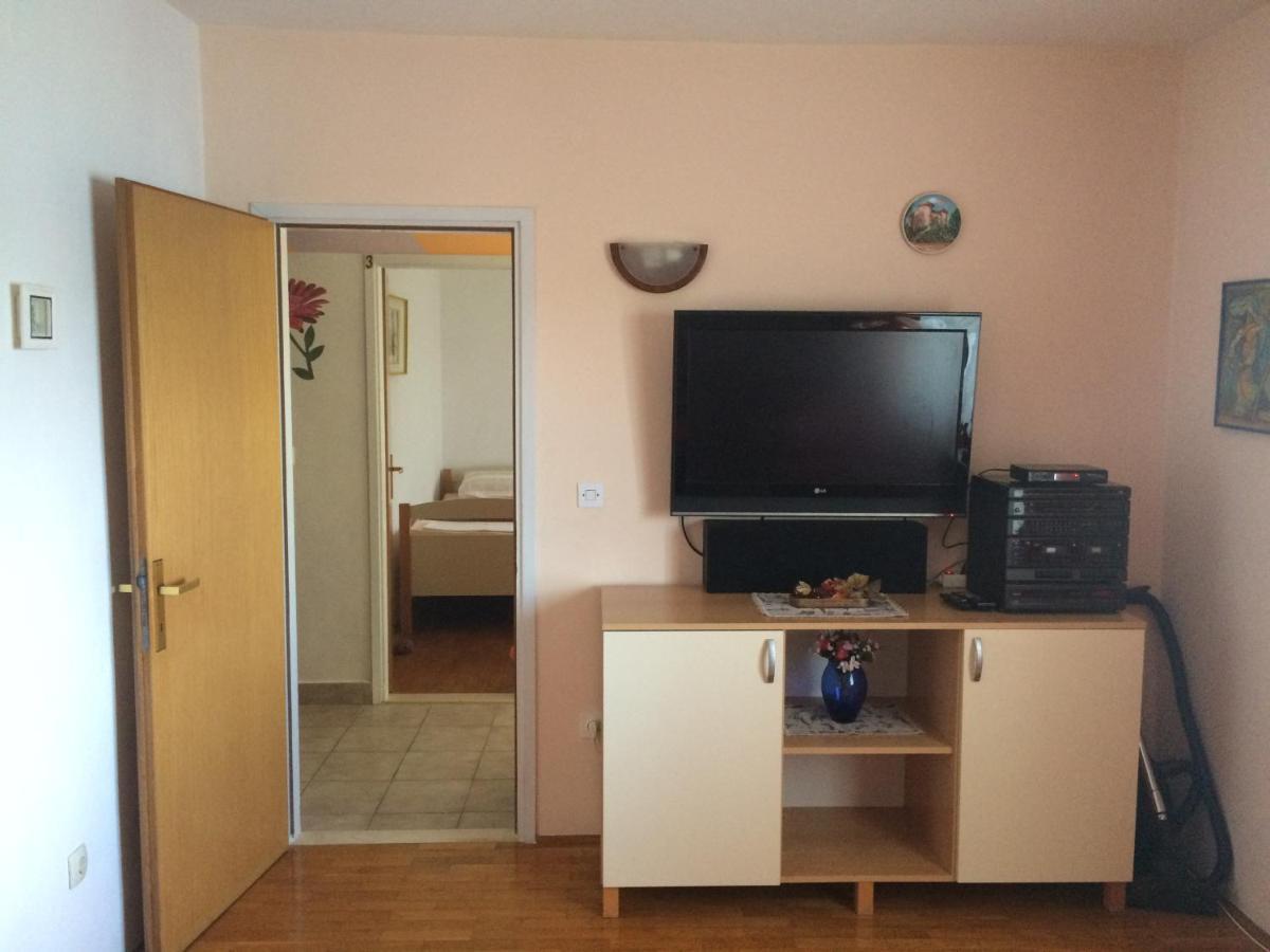 לומבארדה Apartments Tomovic מראה חיצוני תמונה